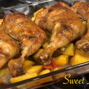 Super Juicy Baked Chicken and Potatoes Dinner Very Easy To Make