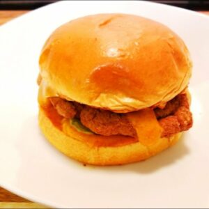 Homemade Fried Chicken Sandwich | DIY Popeyes Chicken Sandwich | CookedbyCass