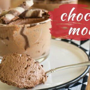 Super Easy 4-Ingredient CHOCOLATE MOUSSE (eggless)
