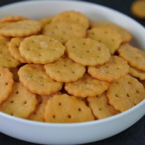 Salt Crackers/ Salt Cookies (Eggless & Without Butter) Recipe by Tiffin Box | Soda Saltine Crackers