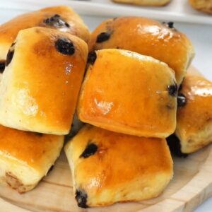 How To Make Choco Chip Bread Rolls | Kids Will Love It