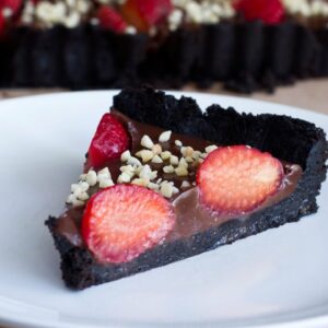 No Bake Strawberry Chocolate Tart Recipe