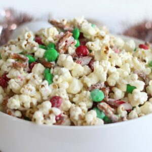 Christmas Crunch Popcorn | Christmas Recipe