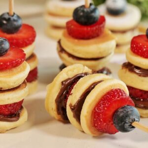 Mini Pancake Skewers | Easy Pancake Kabobs Recipe 😍🥞