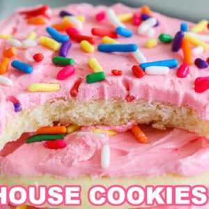 Lofthouse Cookies (Frosted Sugar Cookies)