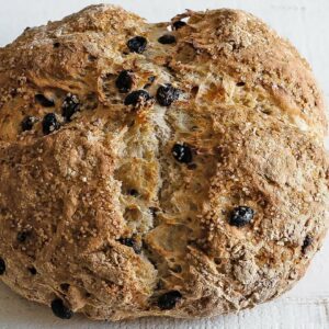 Homemade Irish Soda Bread with Raisins (Brown Bread)