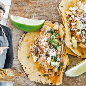 Delicious Chicken Tinga Taco Recipe