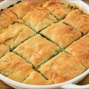 Greek Spinach Pie Recipe (Spanakopita)