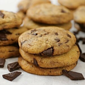 How to Make Chocolate Chunk Cookies