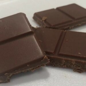 Quick and Easy Homemade Chocolate Recipe (Milk & White Chocolate)
