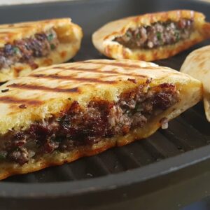 How To Make Arayes – Pita Stuffed With Meat