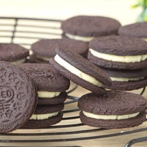 Homemade OREO Cream Cookies Recipe for Kids Tiffin Box | Dark Chocolate Biscuit/cookie, ওরিও কুকিজ