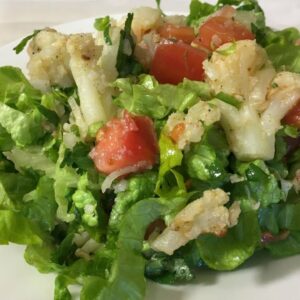 Çox faydalı salat resepti. Kahı, gülkələmi, pomidor, …. | cauliflower, lettuce salad recipe