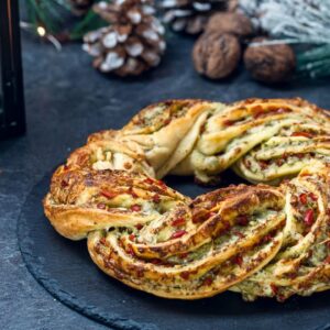 Christmas Wreath – Christmas Braided Bread