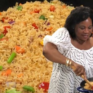 Cook My Mom’s Party Pleasing One Pot Fried Rice With Us | The Perfect Rice For Your Holiday Party