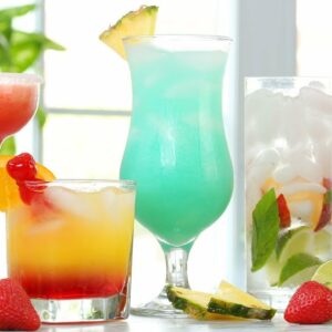 5 EASY Summer Cocktails | Perfect for Entertaining
