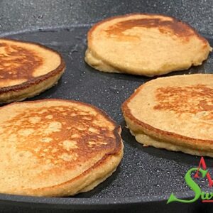 OATMEAL BANANA PANCAKES RECIPE A DELICIOUSLY HEALTHY BREAKFAST IN UNDER 10 MINUTES | GLUTEN-FREE
