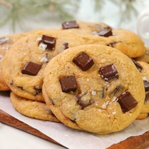 Baileys Irish Cream Chocolate Chunk Cookies | Easy + Delicious Christmas Baking