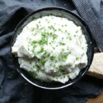 SUPER delicious Roasted Garlic Mashed Cauliflower Recipe