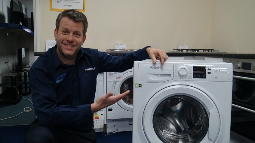 Hotpoint NSWF743U 1400 Spin 7Kg Washing Machine