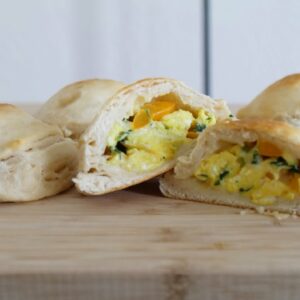 How to make Omelet-Stuffed Biscuits with Pillsbury Biscuits?