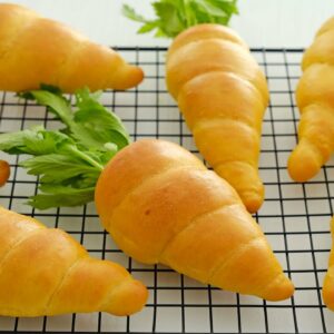 Who will refuse to eat a carrot like this?🥕🥕 REAL carrot buns recipe