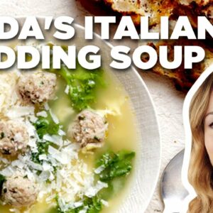 Giada De Laurentiis Makes Italian Wedding Soup | Everyday Italian | Food Network