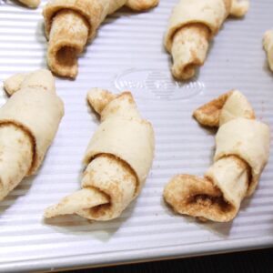 How to make cinnamon roll crescents with Pillsbury Crescent Rolls
