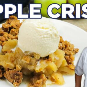 How to Make Classic Apple Crisp | Recipe by Lounging with Lenny