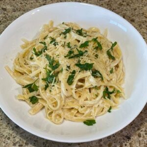 HOW TO MAKE CREAMY FETTUCCINE ALFREDO | MY WAY |