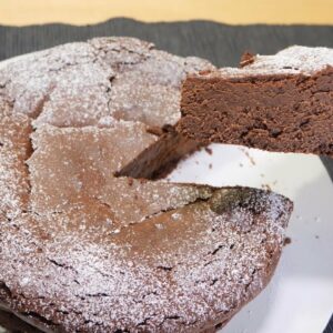 How to Make the Richest Chocolate Cake ( Chocolate Torte Recipe)