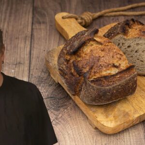 The best Jewish Sourdough Rye Bread Recipe | Foodgeek Baking