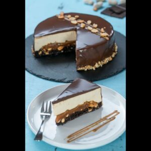 Snickers Mousse Cake #shorts
