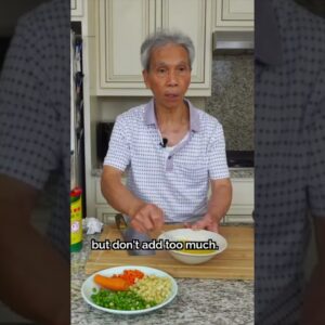 🥚 How to Make Egg Drop Soup Like a Chinese Chef #Shorts