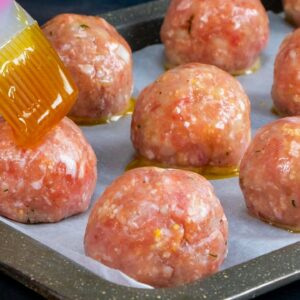 A new recipe – glazed meatballs, with surprise