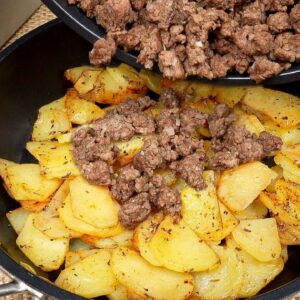ASMR | Ein VERRÜCKTES Rezept mit Hackfleisch und Kartoffeln – Geniale Idee!