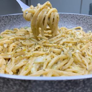 SOLO 3 INGREDIENTI per questa deliziosa pasta! Ricetta veloce ed economica!