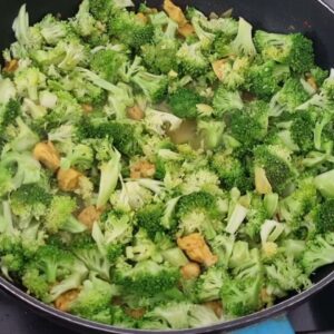 Recept voor pasta kip broccoli met 4 ingredienten