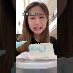 Dekor kue buat ultah adik , Tiktok Angellica2201