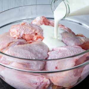 Do you have chicken legs? Pour kefir over them and your family will thank you