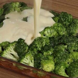 After discovering this recipe I only cook broccoli like this!
