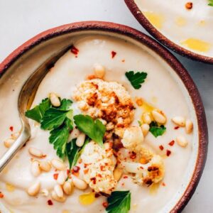Creamy Roasted Cauliflower Soup | Minimalist Baker Recipes