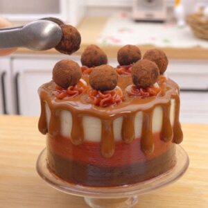 Creative Miniature Chocolate Cake #YumupMiniature