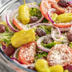 How to Make Copycat Olive Garden Salad Dressing