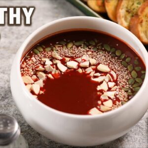 Tomato + Beetroot + Spinach Soup with Garlic Bread | Easy & Healthy Soup Recipe💪| Immunity Booster