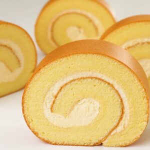 The Easiest and Best Taste Vanilla Swiss Cake Roll Recipe! Melt in your mouth! Very soft and creamy