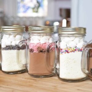 5 Hot Chocolate-In-A-Jar Recipes | Edible Gifts